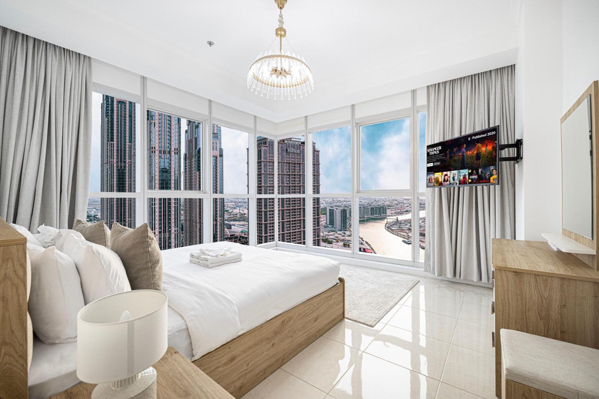 Luxurious 1br In Court Tower Business Bay Apartment