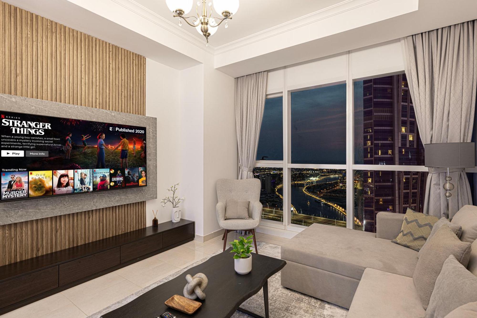 Luxurious 1br In Court Tower Business Bay * Dubai