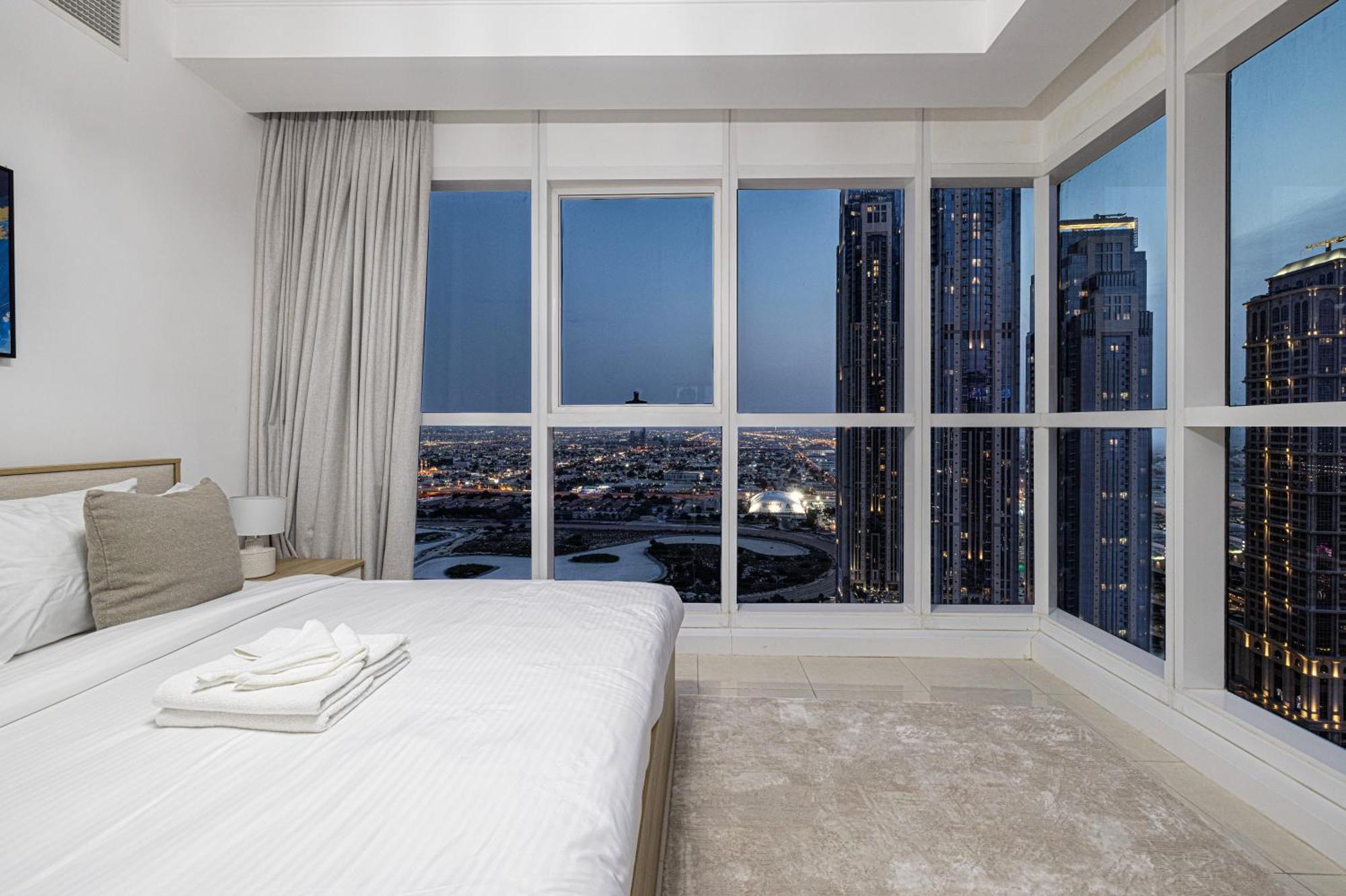 Apartment Luxurious 1br In Court Tower Business Bay