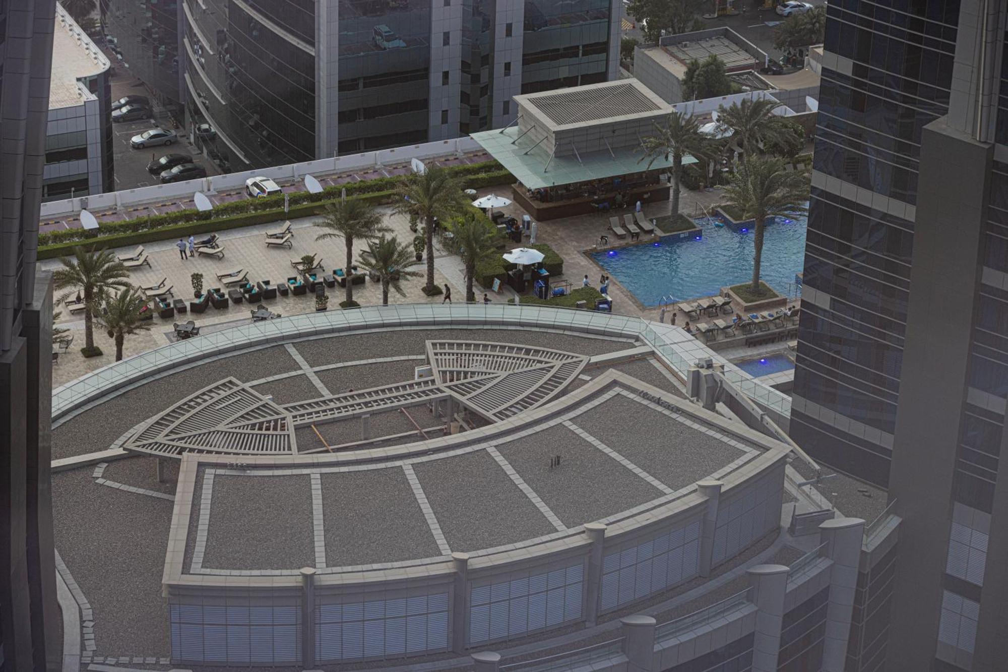 Apartment Luxurious 1br In Court Tower Business Bay