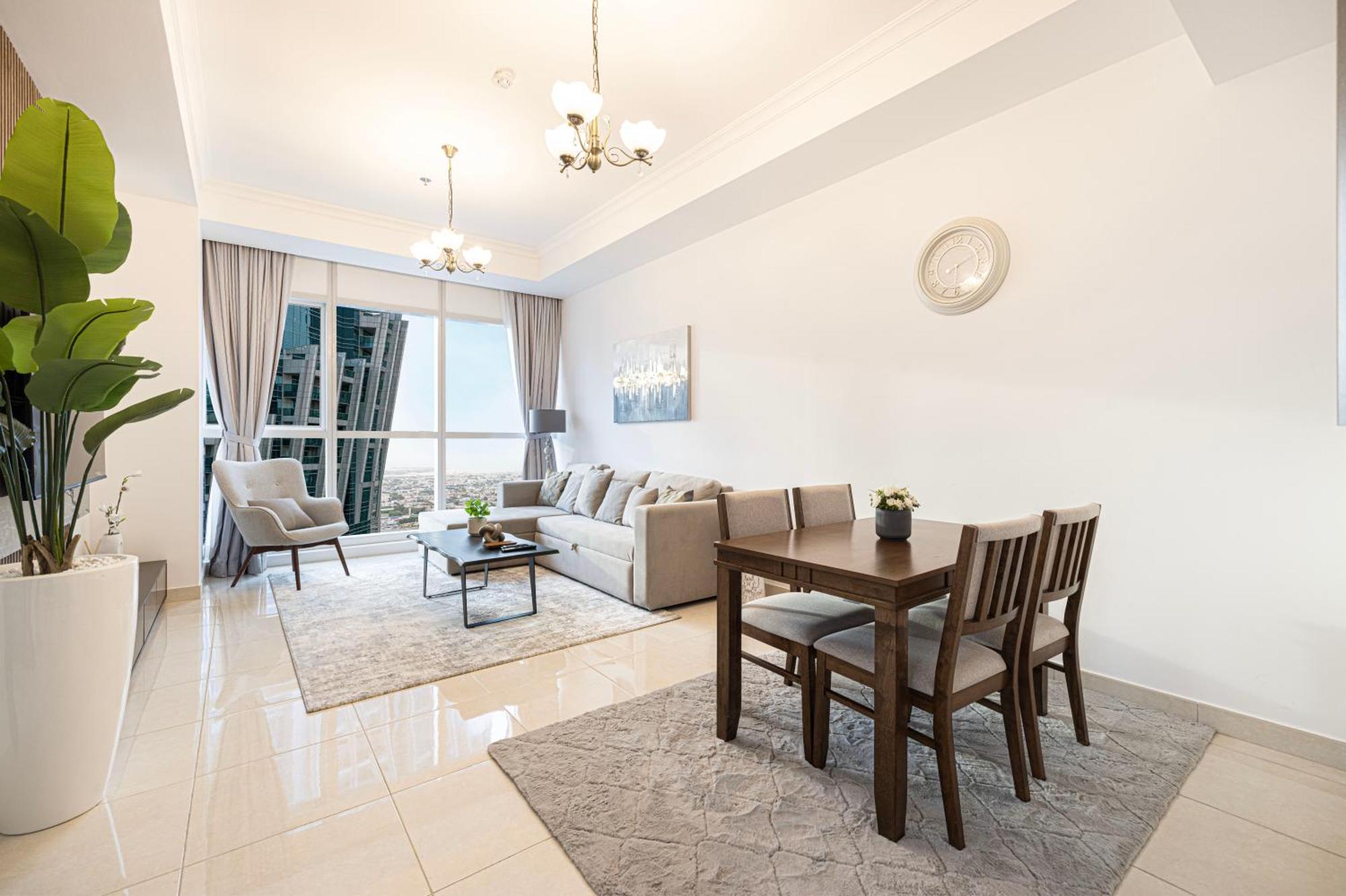 Luxurious 1br In Court Tower Business Bay Apartment
